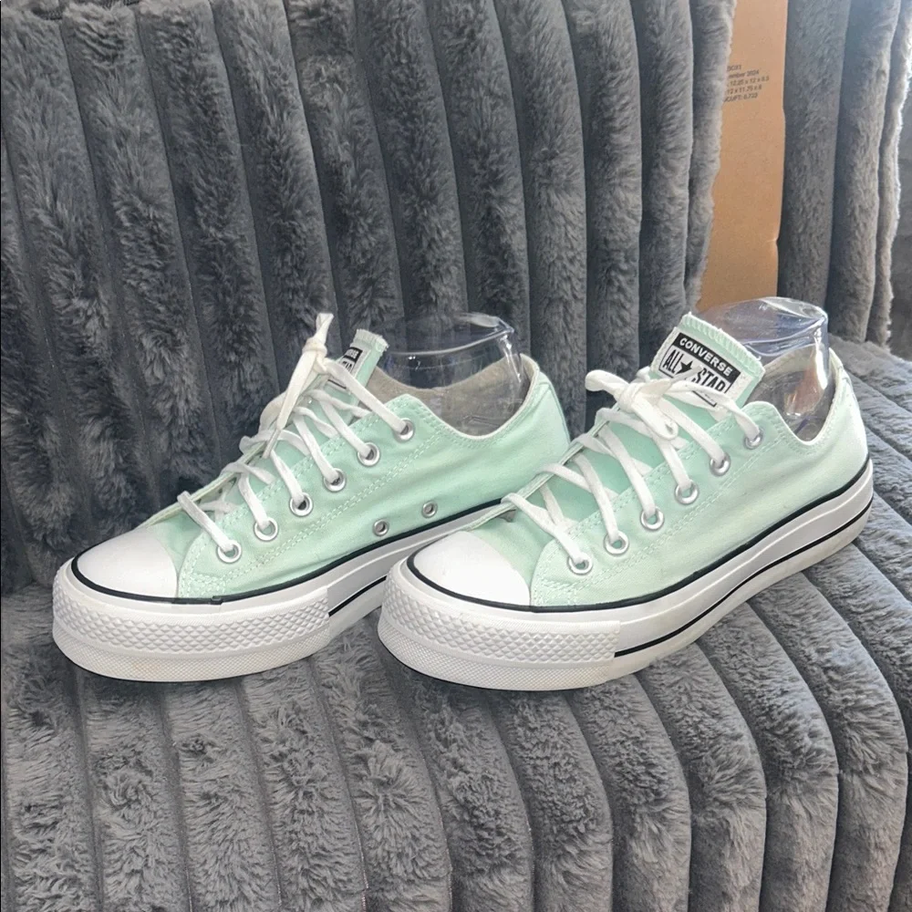 Light Teal Converse Platforms size 8 - Picture 3 of 10